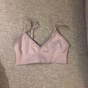 Lululemon sports bra size 8